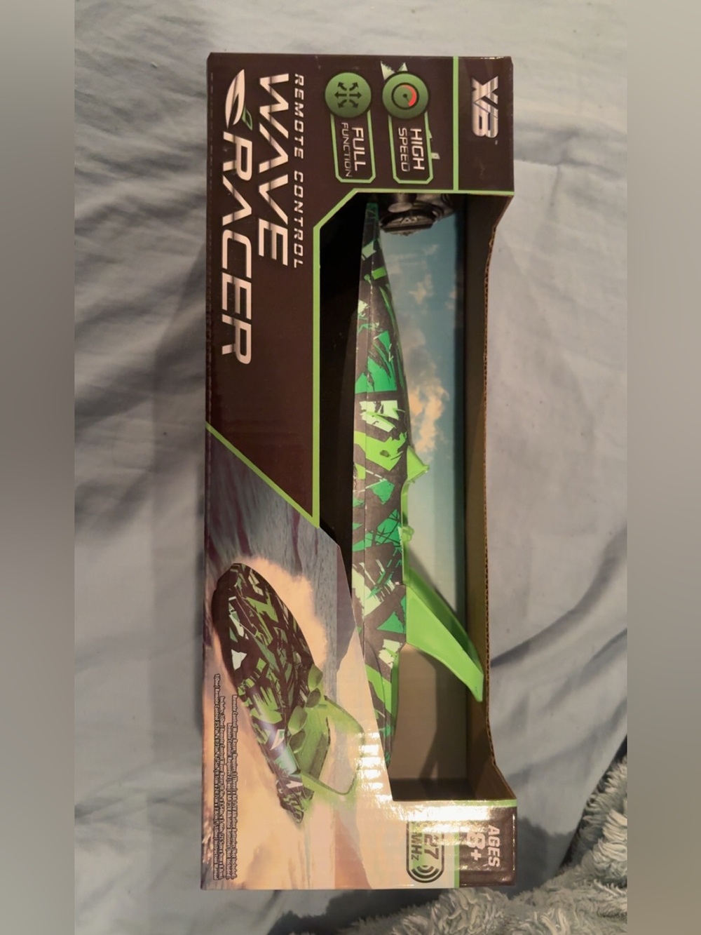 Wave Racer Remote Control Boat - Green Camo